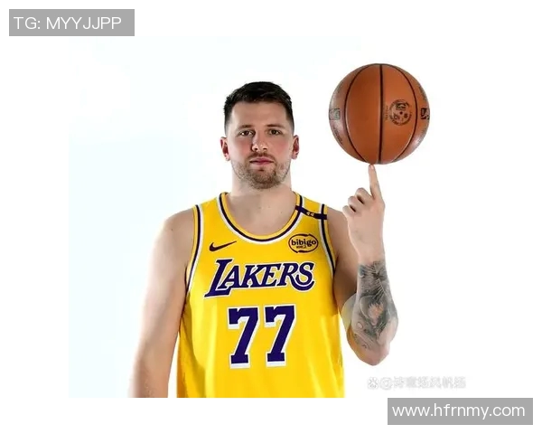 卢卡东契奇如何在NBA赛场上展现出超凡的篮球才华与领导能力 卢卡东契奇如何在NBA赛场上展现出超凡的篮球才华与领导能力