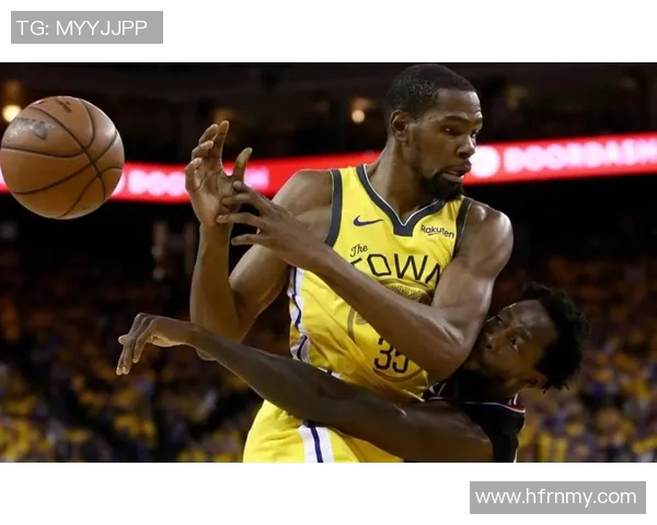 追梦格林播客引发风波杜兰特离队内幕遭联盟调查揭秘