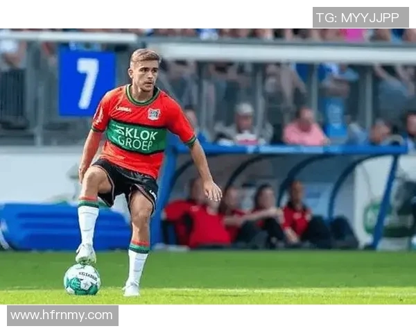 阿尔克马与奈梅亨激战正酣谁能在这场对决中笑到最后