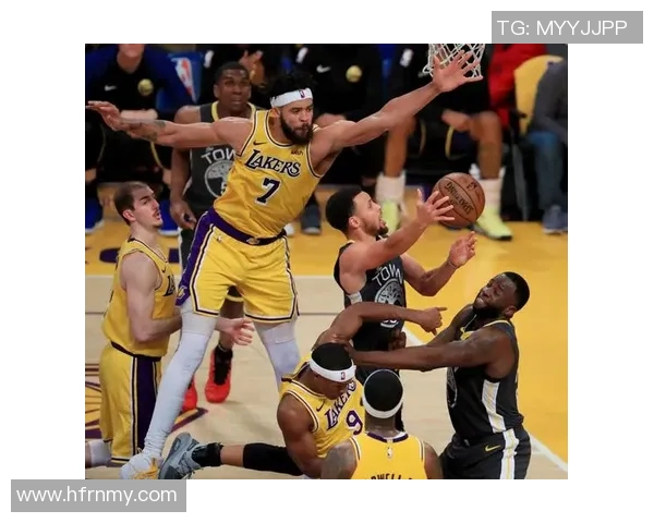 2018至2019赛季湖人与骑士对决回顾及精彩瞬间分析