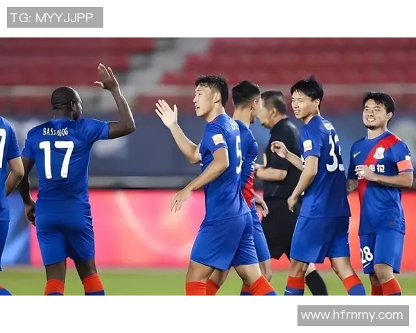 申花与辽宁上半场激战回顾球员表现与战术分析全景呈现